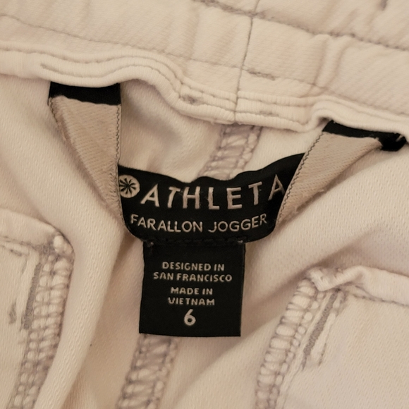 Athleta Farallon Joggers - Picture 7 of 8